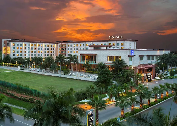 Hyderabad Hotels near Hyderabad Rajiv Gandhi International Airport (HYD)